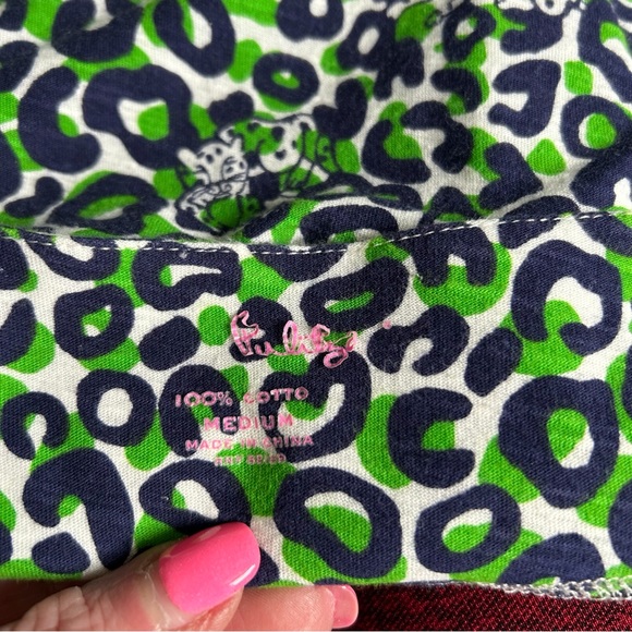 Lilly Pulitzer “Thrill of the Chase” Leopard Print,green,white,navy 3/4 … - Picture 6 of 7